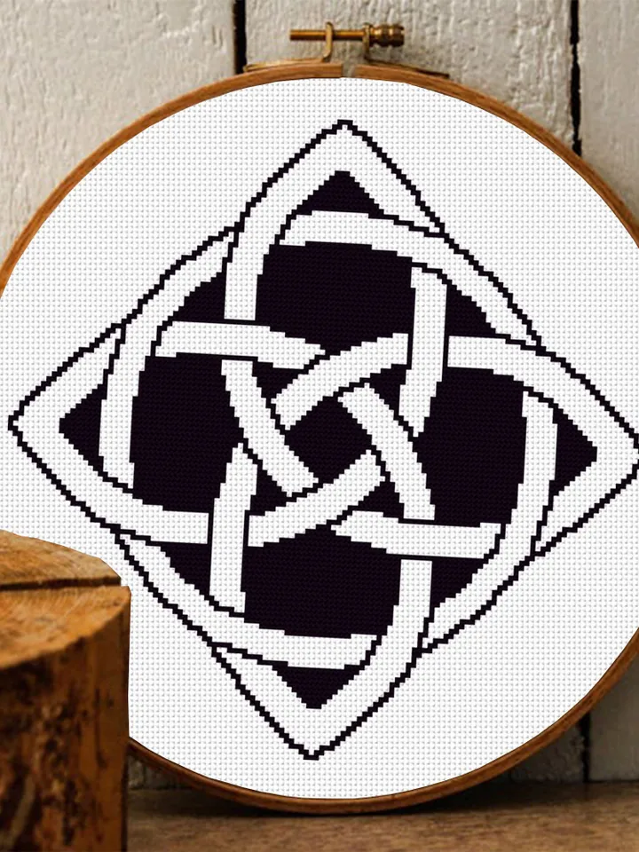 Celtic knot cross stitch pattern download PDF Monochrome cross stitch Celtic ornament embroidery Modern mandala digital Beginner stitch #M63