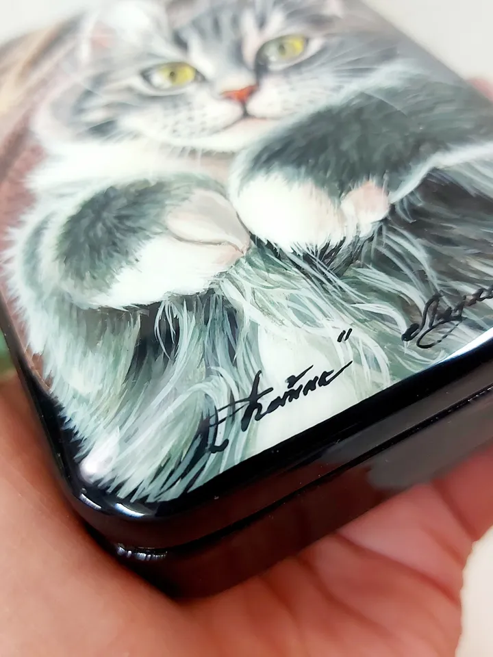Nice Russian lacquer box "Gray Cat ", Hand painted miniature, jewelry box, Gift for cat lovers, Art gift Fedoskino