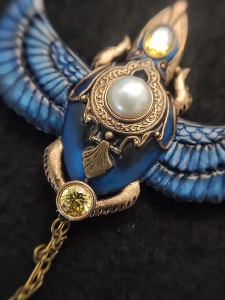 Scarab brooch,Insect brooch,Dung beetle brooch,Beetle brooch, Beetle jewelry