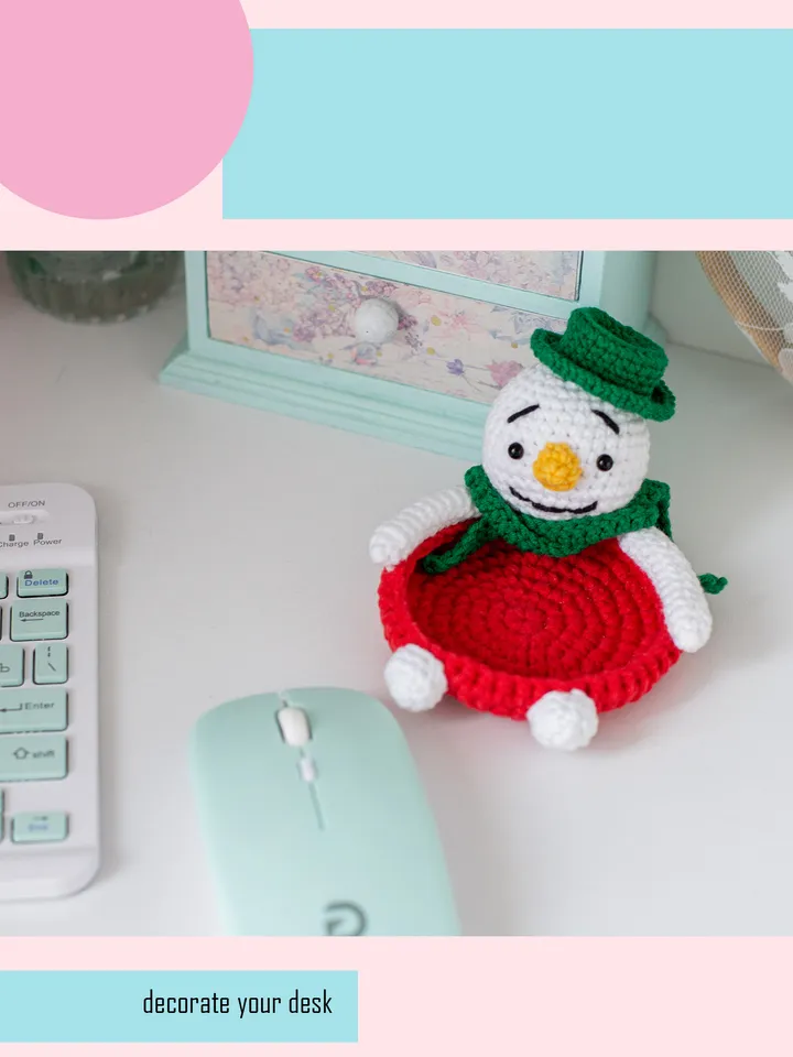 Crochet pattern amigurumi christmas snowman coaster toy pattern PDF file in ENG for beginners