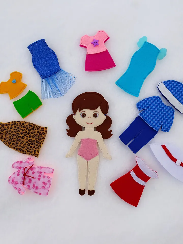 Felt doll pattern and 8 sets of clothes, Felt dress up doll pattern, Felt Pattern pdf for girl