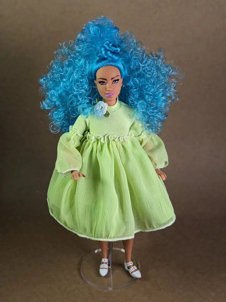 Handmade green puffy dress for 1/6 scale fashion female dolls