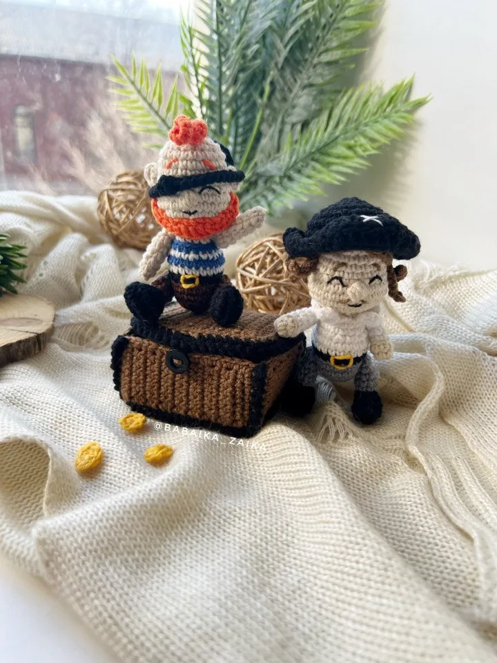 PDF Set 3 in 1 Funny Pirates and treasure chest, Crochet Pattern Pirates,  Small Toy Pattern, Amigurumi Doll Pattern Amigurumi chest pattern