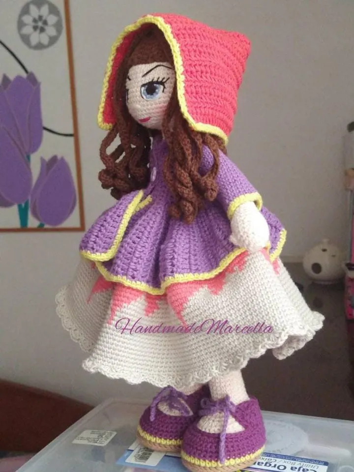 Amigurumi Doll 34 cm – Hand Embroidered Face – Handmade Crochet Doll with Tapestry Dress – Unique Collectible Gift – By Marcella