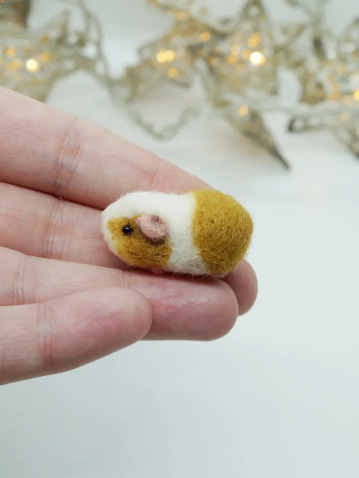 Tiny needle felted guinea pig, bicolor guinea pig, miniature pet, made to order