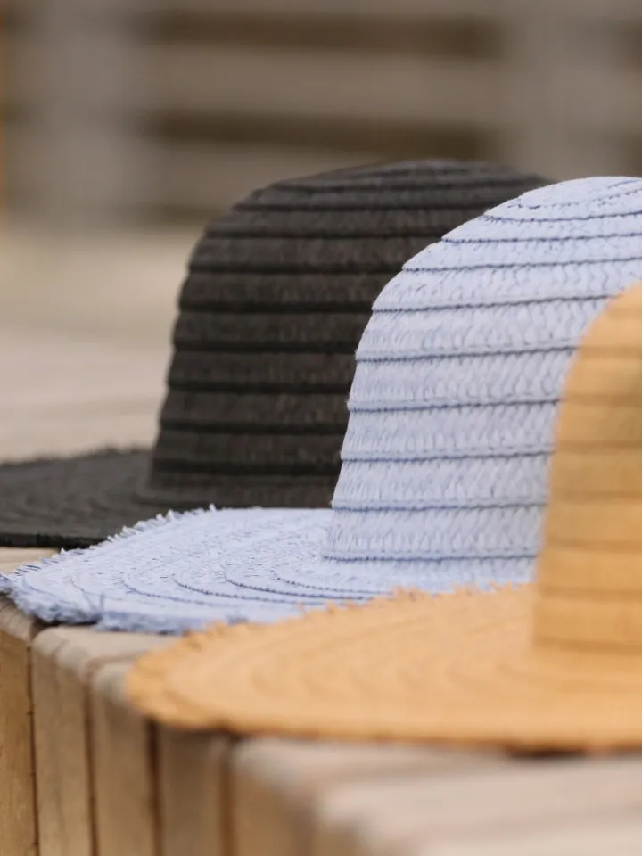 Women Straw Hat wide brim foldable Summer hat, floppy beach hat, Raffia hats, straw sun hat, seaside hat
