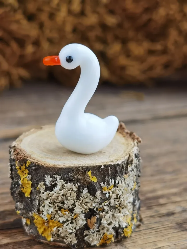 Glass figurines Swan bird figurine Glass swan figurine Tiny swan Miniature swan Tiny glass animals Glass birds Dollhouse Aquarium decoration