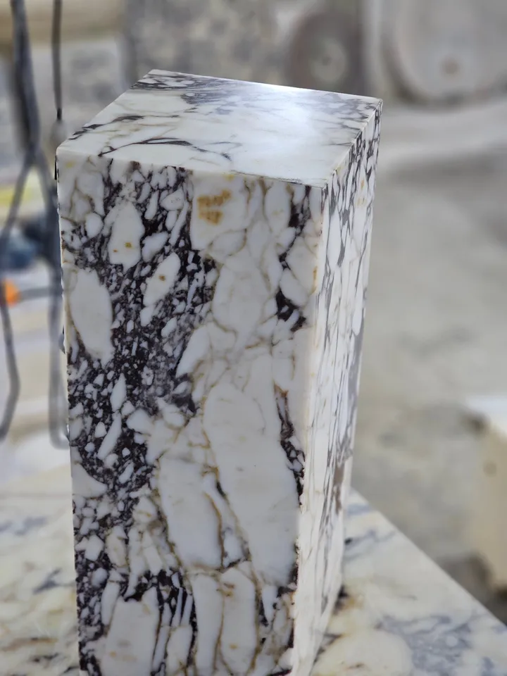 Calacatta Viola Marble side table,plinth italian marble 100% handmade, cube marble, calacatta plinth 1 PCS