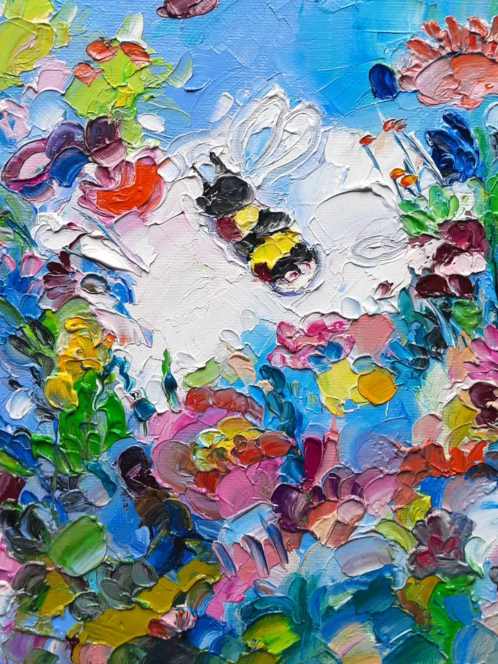 Honeybee Oil Impasto  Oil Painting Original Oil Art 8*8