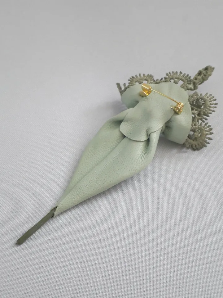 Leather brooch light green umbrella for her , 3rd anniversary gift for wife, Leather women's jewelry