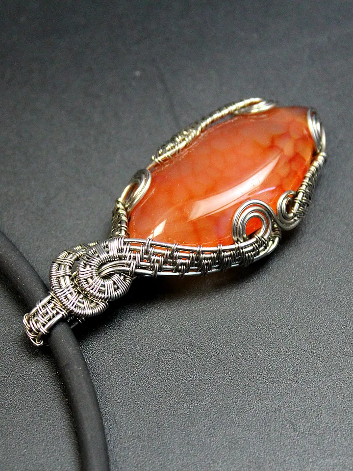 Handmade necklace with a pendant made of natural quartz