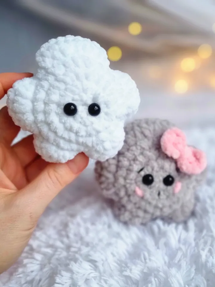 Crochet cloud pattern. Amigurumi cloud pattern. Crochet sky pattern. Easy crochet pattern