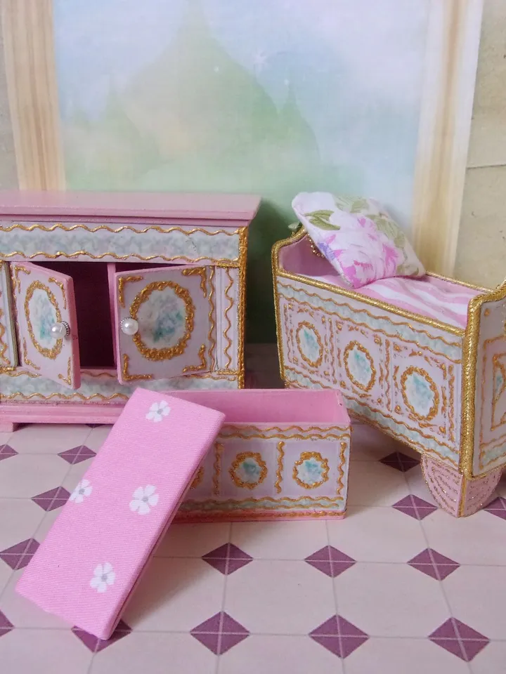 Dollhouse roombox furniture. Furniture for dolls. Furniture set.1:12
