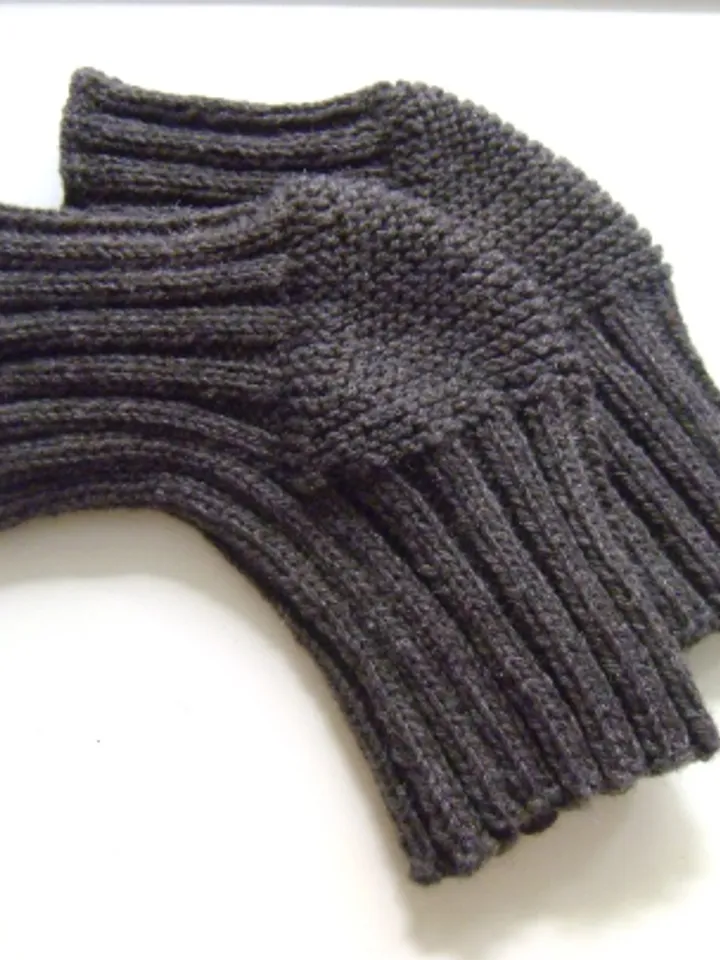 Knitting Pattern Knee Pads Digital Download PDF