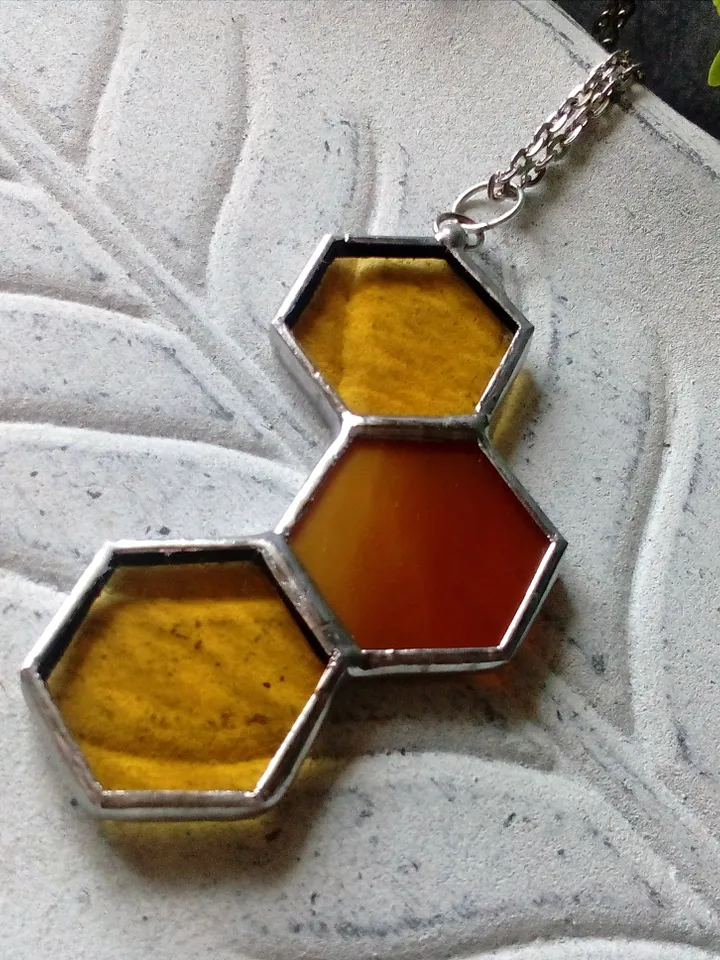 Honeycomb glass necklace, stained glass honeycomb, honey bee decor, bee art, honey bee jewelry, bee lover gift,