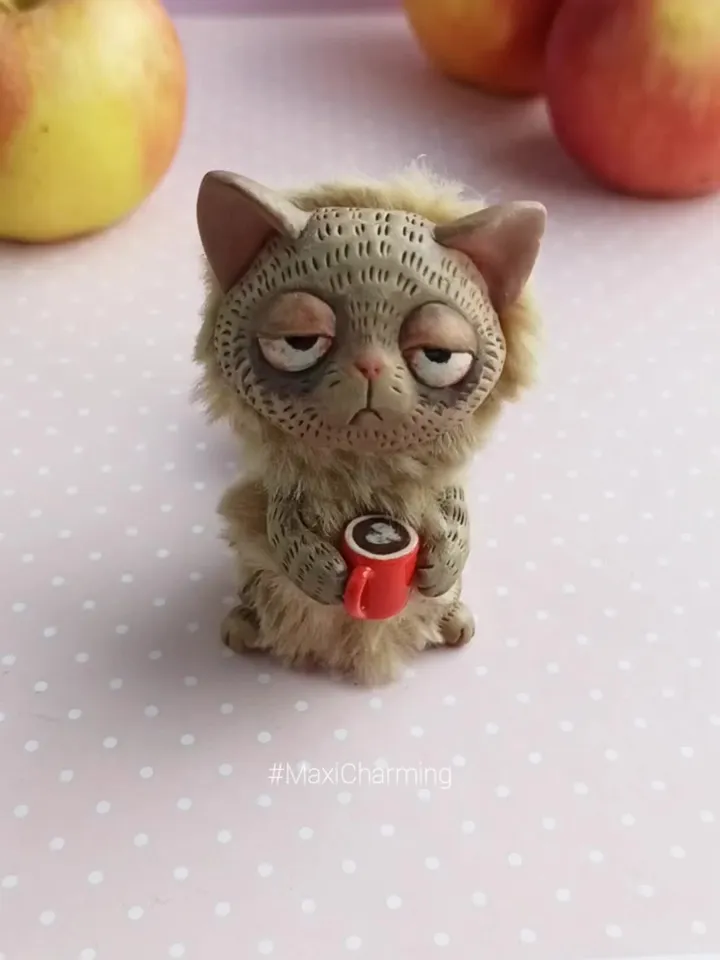 Sleepy Cat Doll – The Perfect Companion for Night people
