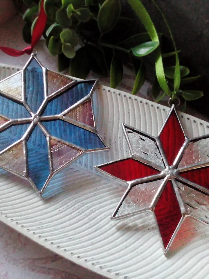Set of 2 snowflake suncatchers, christmas ornaments, simple stained glass, Christmas decorations, Xmas tree star