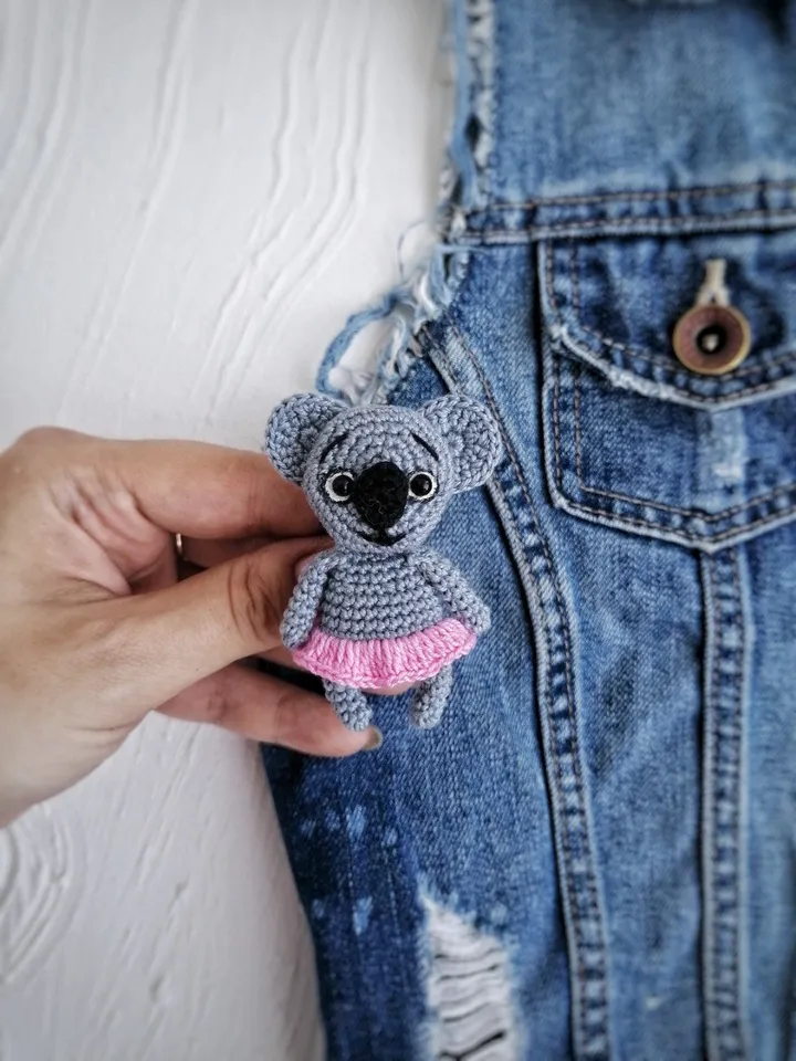 PDF Crochet SET Brooches Pattern: Giraffe, Lion, Koala, Amigurumi Brooch Pattern Crochet small toy Keychain Amigurumi Pattern Animal Pattern