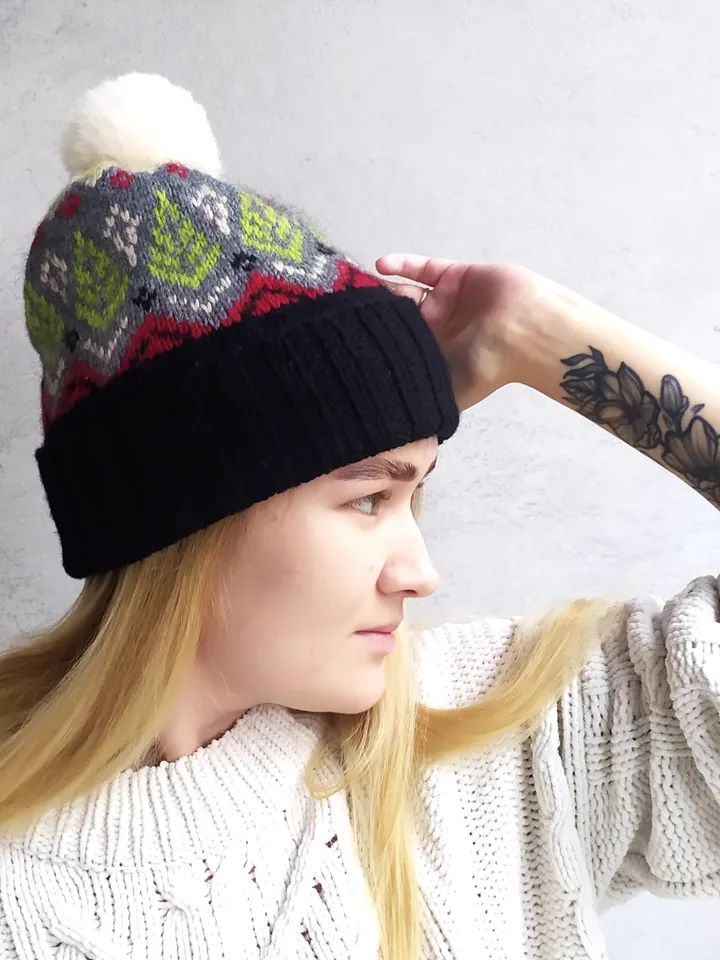 Warm jacquard knitted pompom hat