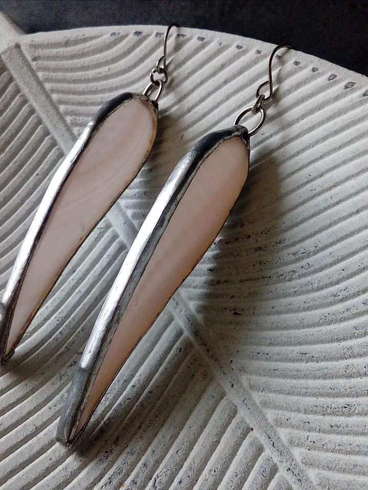 Dangle earrings, beige earring, glass earrings, simple stained glass, long earrings, kawaii earrings, petals