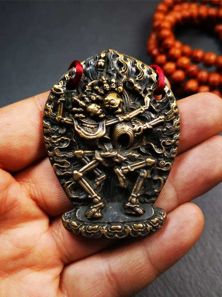 Gandhanra Old Mini Tibetan Buddha Statue Pendant, Skull Masters of Sitavana Badge,2.1&quot; × 1.8&quot;