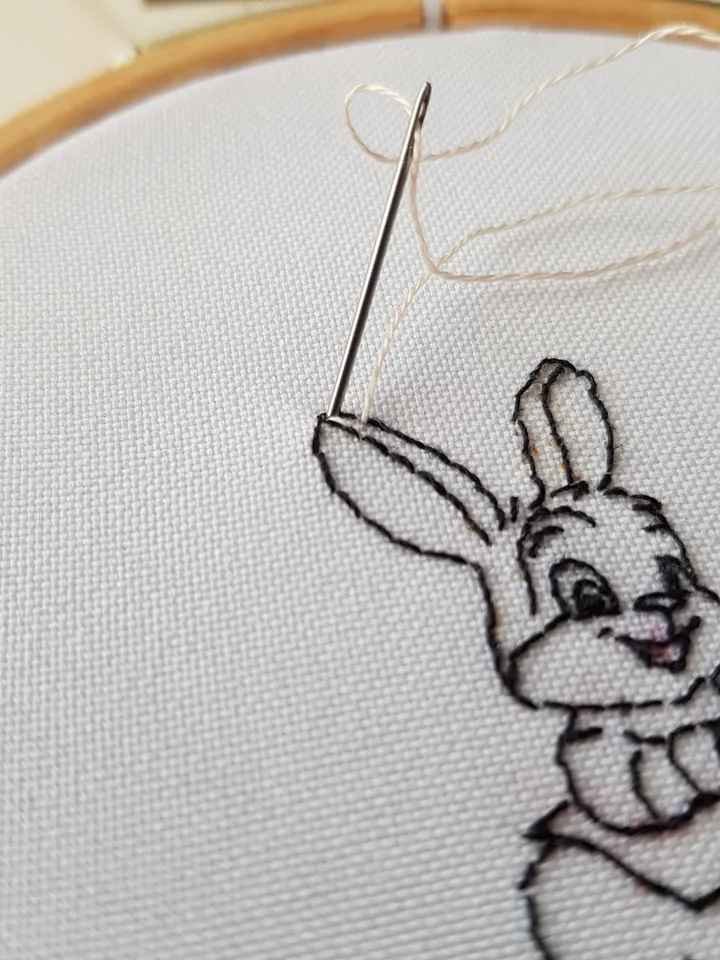 Hand embroidery Easter egg with bunny DIY, easy embroidery step by step tutorial pattern pdf