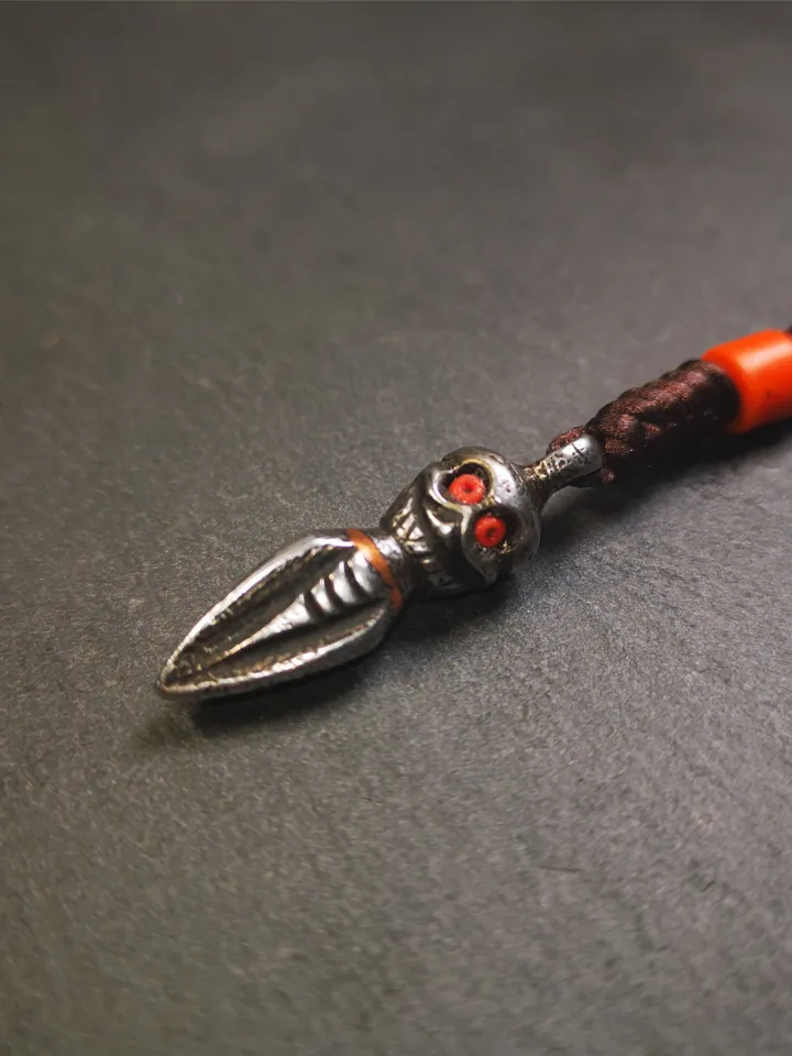 Gandhanra Handmade Skull Phurba Amulet,Kila - Dorje Phurba,Tibetan Budhist Ritual Implement Pendant,Made of Cold Iron,1.4"
