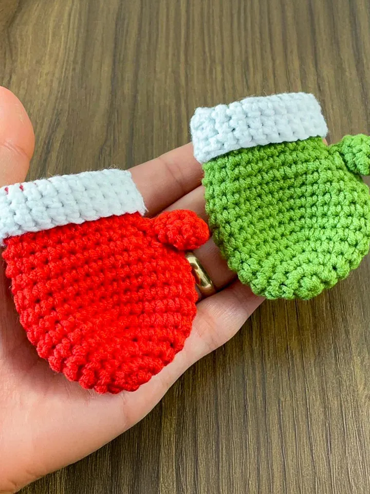 Crochet Christmas Mitten Ornament Pattern, DIY Holiday Amigurumi Decoration, Red Festive Crochet Gift Tutorial PDF