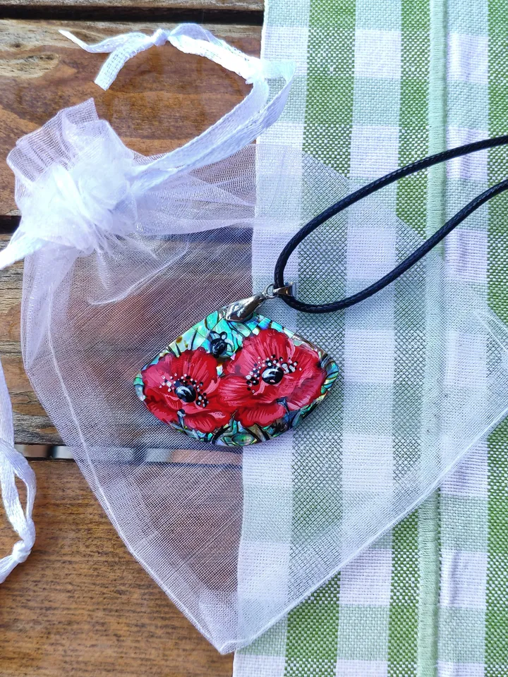 Pearl pendant necklace: Red poppies on Elegant abalone shell necklace. Aesthetic Mother of pearl pendant. Stylish graceful gift for her