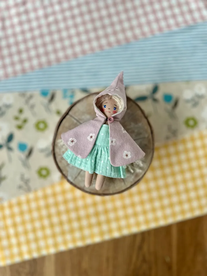 6.2”/16 cm Doll with Clothes PDF
SEWING PATTERN