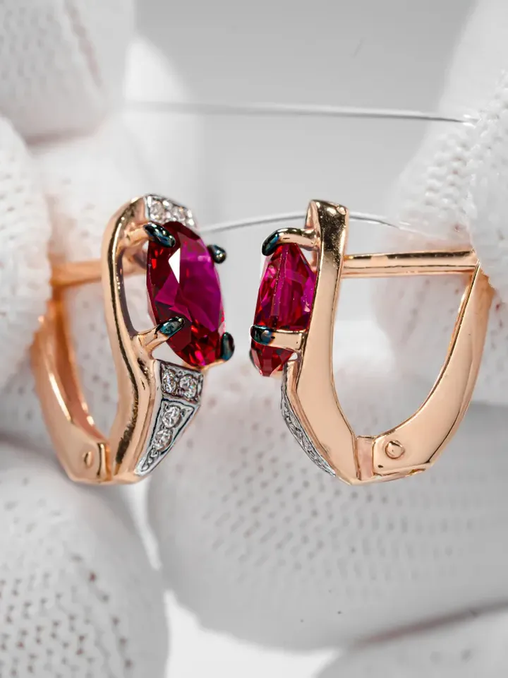 Earrings jewelry Silver gold plated 925 assay value with ruby