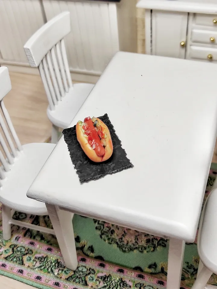 Realistic hot dog - Sausage sandwich - Dollhouse hot dog - Realistic food 1 6 - miniature - mini food - dollhouse food