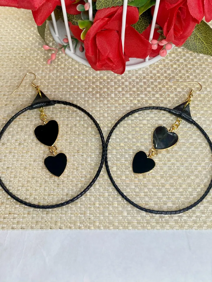 Handmade ring earrings. Bijouterie.