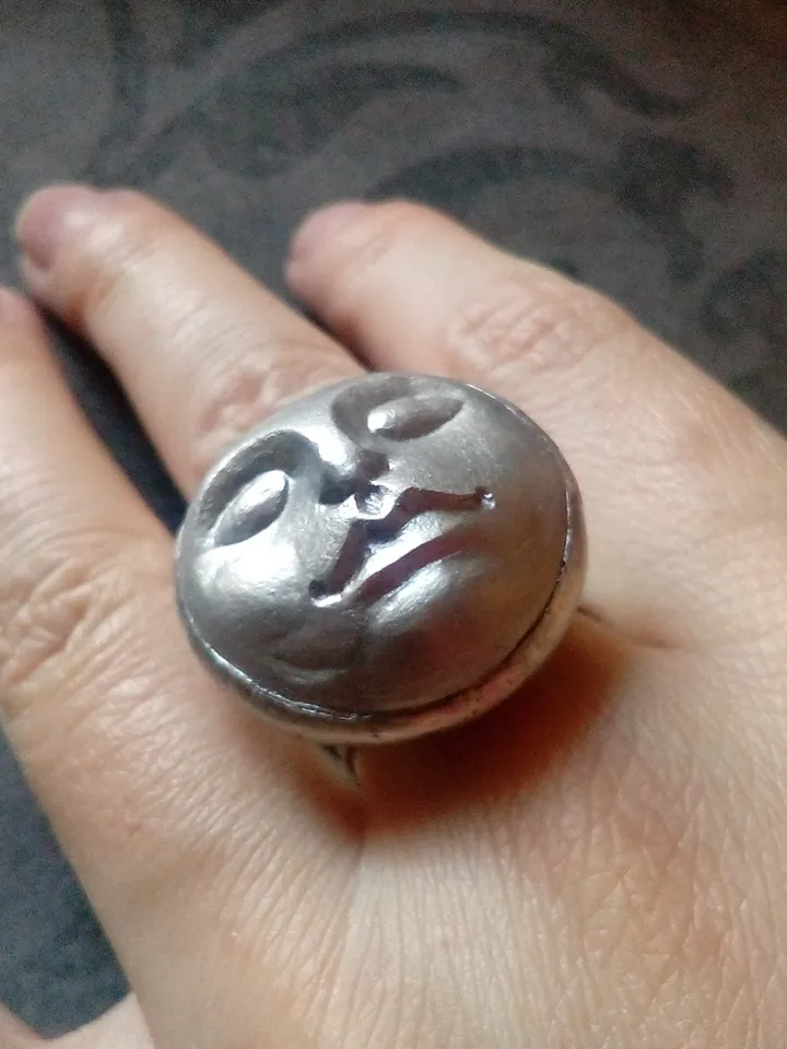 Moon ring, face ring, moon Goddess ring, Halloween ring, witchy ring, Samhein ring, Head ring