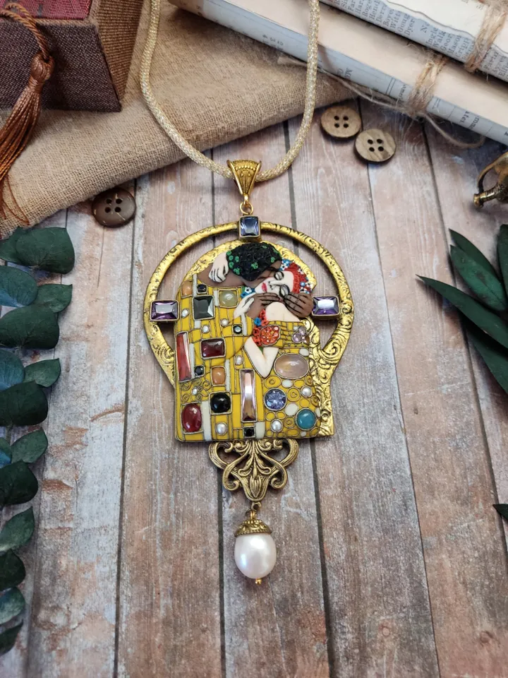 Made to order. Necklace Klimt Kiss, art nouveau necklace, unusual necklace, gold necklace