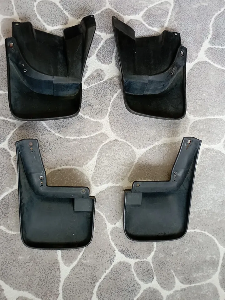 JDM 97-01 Honda CRV RD1 OEM front & rear mud flap complete set