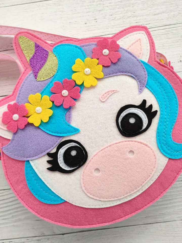 Felt bag and cosmetics set pattern, PDF sewing pattern ideas for girl, Felt makeup game tutorial