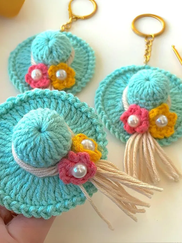 Crochet Mini Hat Pattern - Miniature Vacation Straw Hat - Tiny Crochet Ornaments