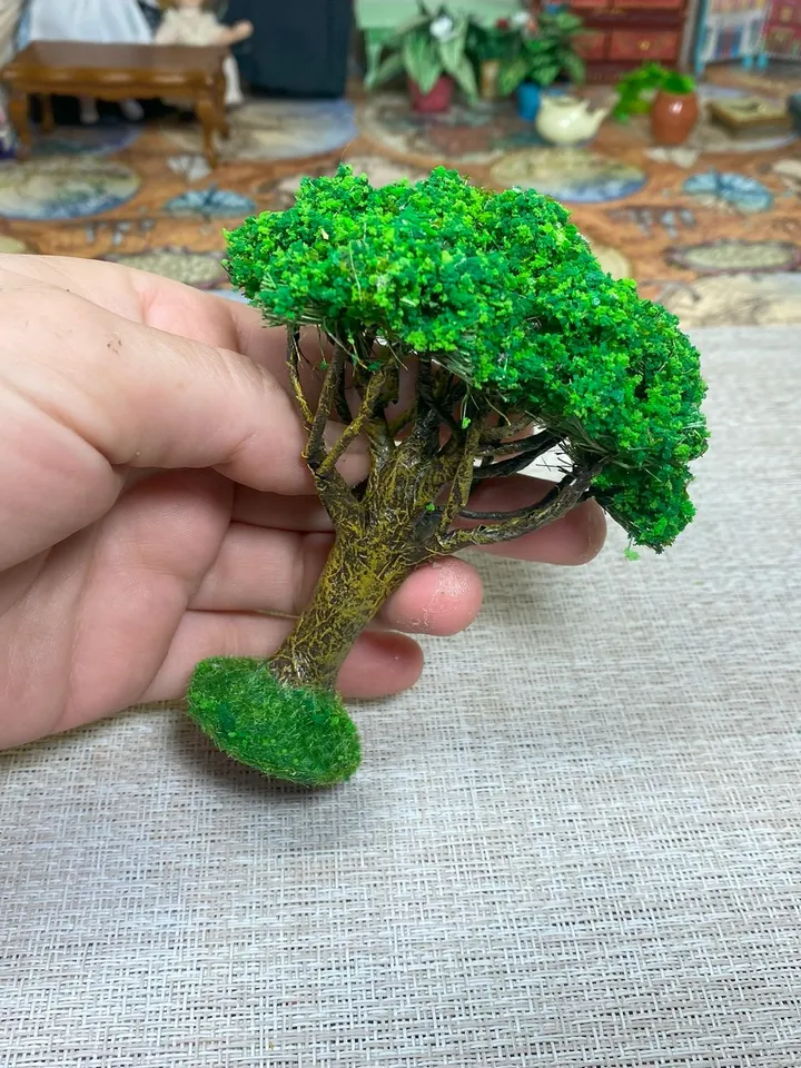 Tree for doll garden. Dollhouse miniature. 1:12. Plants for a dollhouse.