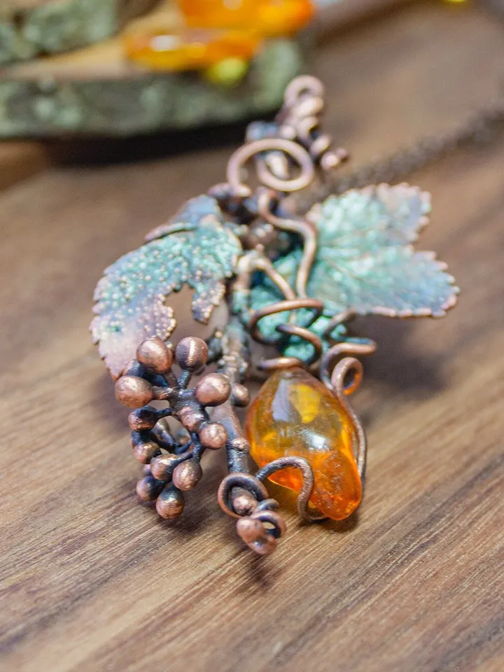 Copper handmade real leaf pendant, nature jewelry, original necklace, great gift for her, electroforming