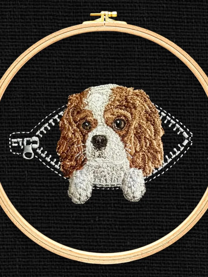 Cavalier Charles in a zipper pocket Miniature realistic machine embroidery design Pet design dog realistic pattern puppy embroidery motif