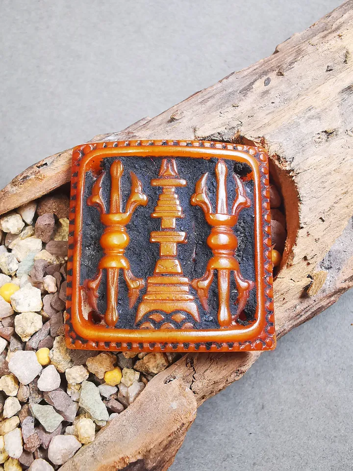 Gandhanra Yak Bone Carved Vajra Stupa Amulet Badge, Tibetan Buddhist Pagoda Pendant