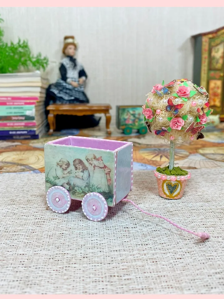 DIGITAL DOWNLOAD FOR PRINT. TUTORIAL.Video tutorial on creating a doll cart.1:12