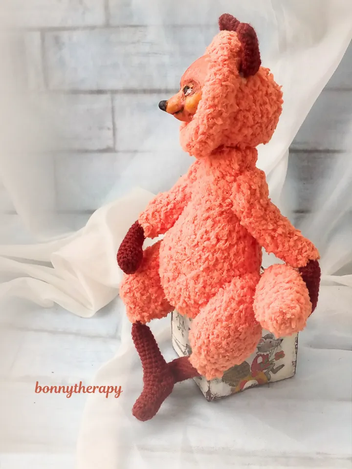 stuffed toy fox 5.9 inches sitting, crocheted cute fox with goose.
