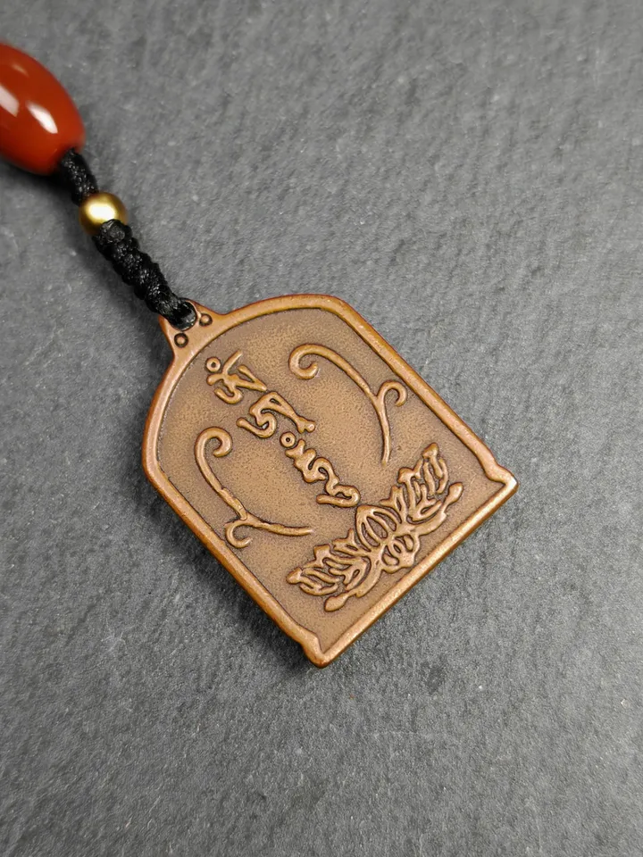Gandhanra Vintage Tibetan Buddhism Statue Pendant,Vajrapani Amulet Badge,the Protector and Guide of Gautama Buddha,Made of Copper
