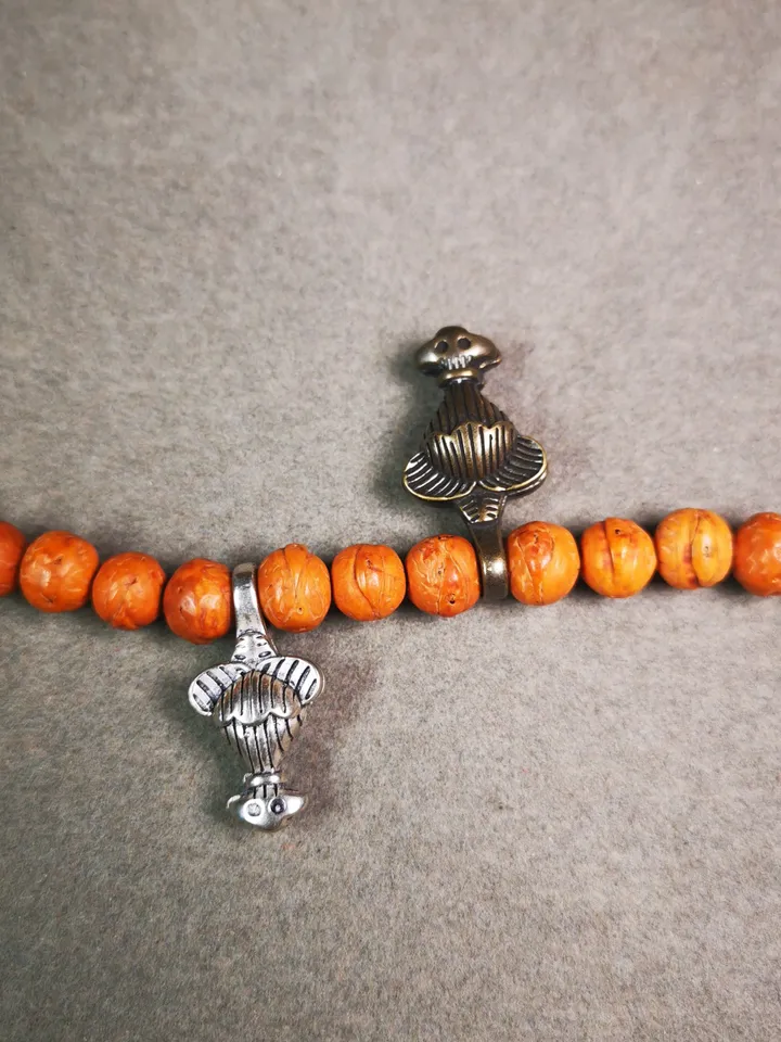 Gandhanra Handmade Buddhist Mala Counter Clip,Bum Counter Clip for Prayer Beads,Treasure Vase Shape