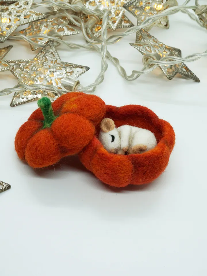 Miniature needle felted pumpkin with a sleeping mouse inside, needle felted mouse, white mouse, baby mouse, made to order