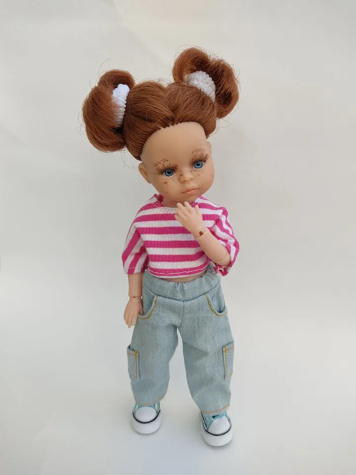 PDF sewing pattern for mini Paola Reina dolls.
