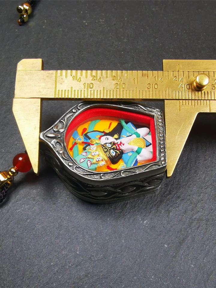 Gandhanra Handmade Tibetan Gau Ghau Shrine,Consecration Shri Devi Tsa Tsa,Drashi Lhamo,Zashi Lhamo ,Mini Tibetan Buddhist Altar Amulet