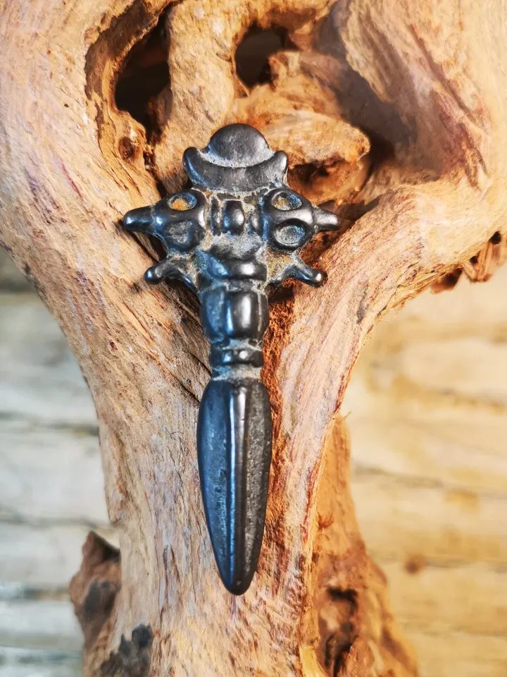 Gandhanra Antique Cross Vajra Phurba Amulet,Kila,Kilaka Pendant,Made of Thokcha,70 Years Old
